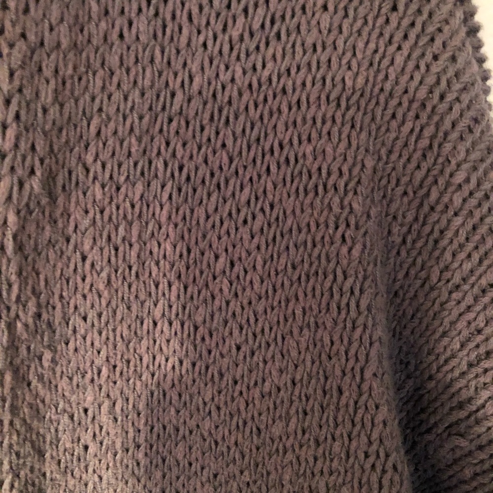Open “shrug” - Picture 2 of 4